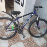 بايسكل رياضي حجم ٢٩  تايرات جدد كشن جديد ستيرن جديد بريك امامي وخلفي ف...