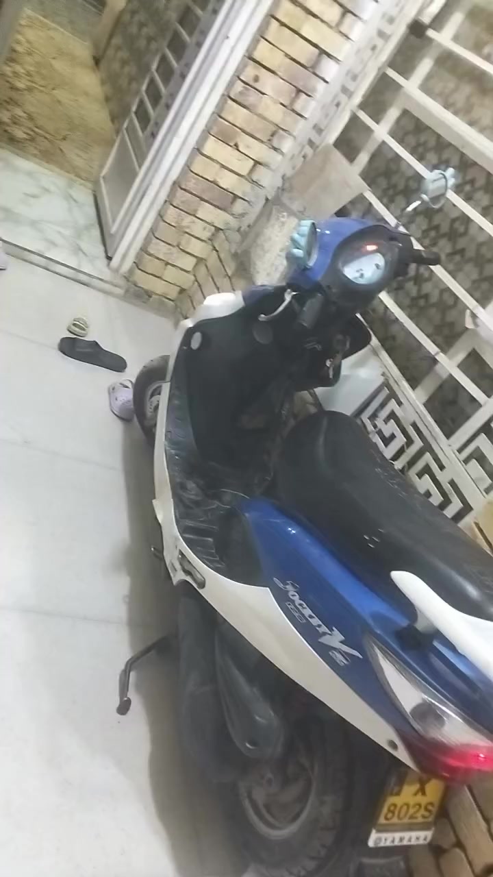 السلام عليكم .. كامكو للبيع موديل 19 مكفوله كفاله عامه صارلهه شهر نزلت من الرمبه السعر 950 وبيها مجال للشراي
.مكانها الشطره ***********
