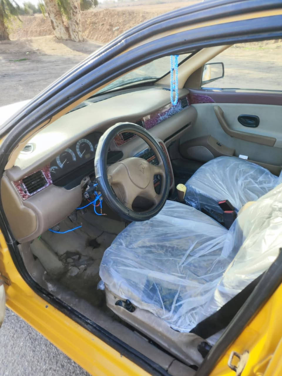 سلام عليكم سمنت موديل 11رقم واصط سيارة حلوة وجاهزة كل نقص ما بيهة شوفت عينك بيهة بس هاي لبطانة مال سائق ماكو محرك كير خير من الله لا تنقيص ولا تبخير تبريد عوزة بس كهربائي سيارة خير من الله صدر جديد كاملة كل نق***********ص ما بيهة صاحبه مسافر ابيع بدون تحويل تكفل سرقة وعشار فقط 13بيهة مجال حك لجية  مكاني بغداد ناحيه الوحده قرب بسمايه
