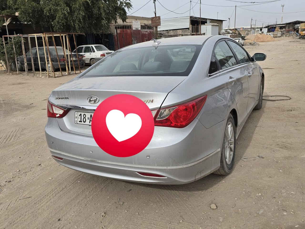 السلام عليكم مرخص الادمن
سوناتا 2013امريكي للبيع 
كير مكينه حداديه باتر ي جديد سياره مال جنيان 
ضررها فقط مبدل فخضه من البرجيم سياره متعوب عليه وعلى تعميرها سعرها 90وبيها مجال مكاني كربلاء *********** 
سنويه وهزه جديده 
رقمها بابل دولي
