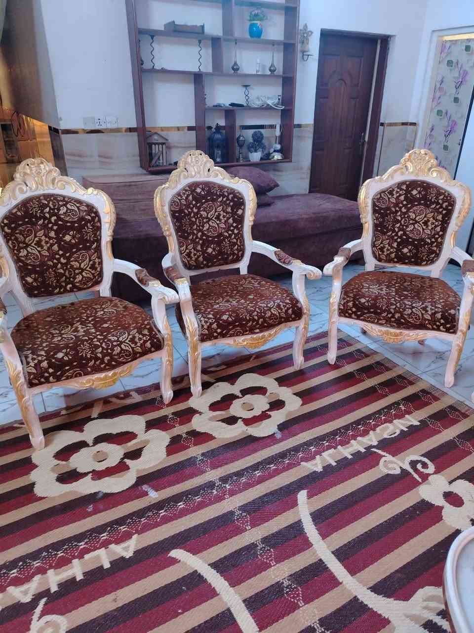 تخم ملكي خشب  جام شغل قديم  مستعمل مع طبله وسطيه السعر 350 غزاليه بغداد, العراق


**إذا كنت صاحب هذا الإعلان وتريد حذفه لأي سبب، رجاءا أرسل رسالة إلى الدعم الفني**