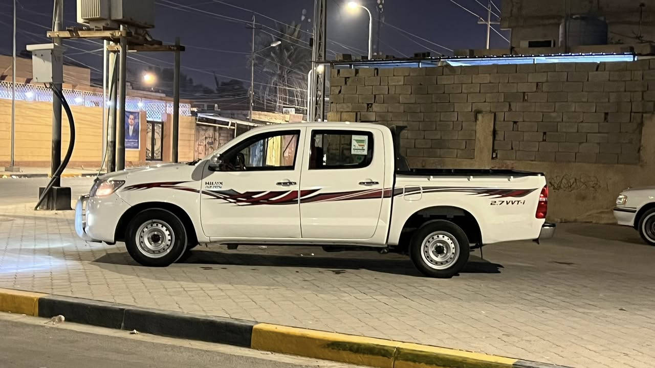 سلام عليكم٢٠١٤ فقط قطعه وحده صبغ بنيد سياره جاهزه من كل شي ١٨٥ورقه
*********** البصرة
