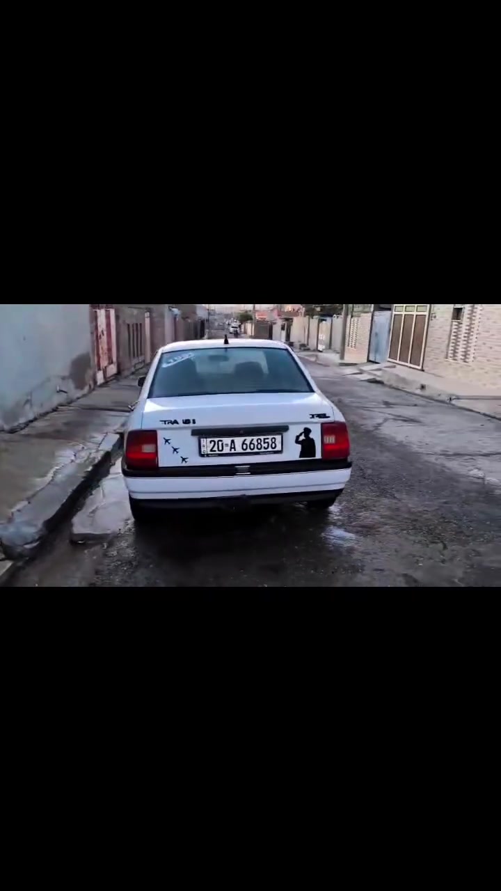 للمراوس ب BMW.
اوبل فكترا حجم.  18. رقم ديالى. دولي.  بسمي.  .  كير محرك كلو بشرط.  مراوس ب BMW.
رقم ***********.

