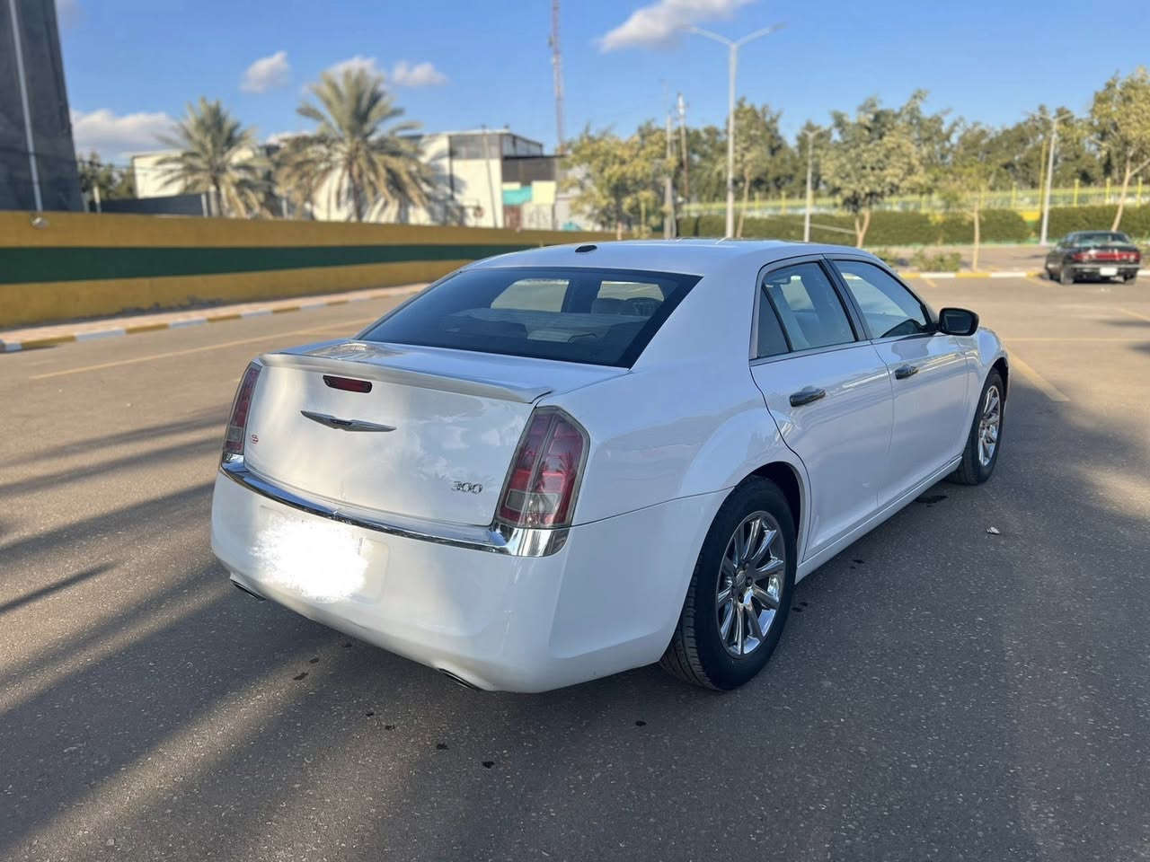 السلام عليكم
اوباما موديل 2013 

رقم بغداد بإسمي الإنكليزي مداور ثاني يوم

بچم كبس 

بيها منظومة غاز 

لايت زنون 

ضررها موجود بالمنشور 

وبيها ربع جاملغ خلفي 

كير طيارة 

السيارة جاهزة 

ترايها وين ميعجبك

مكانها الحلة / نادر الثانية 

سعرها 168 وبيها مجال 

***********

 (مكلف بالنشر عندك استفسار اتصل وتدلل)***********
