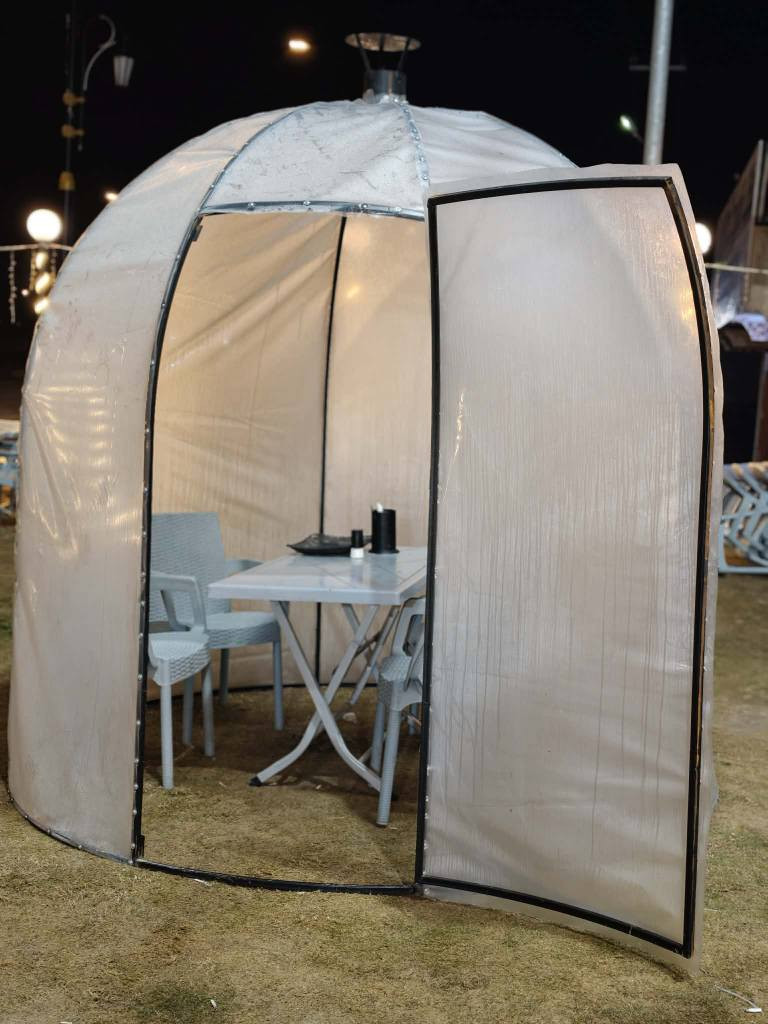 كبرات للبيع افصال خاص ومرتب
 سعر الوحده 180الف  وبيهم مجال عدد 4
ماعدا الكراسي داخلهم الكراسي سعرهم بوحد
رجاء ماشراي لاتكسر بالسعر ماشي عيني
والي يحب يجي خاص او اتصل وتدلل
للاستفسار اكثر :*********** موصل, نينوى
