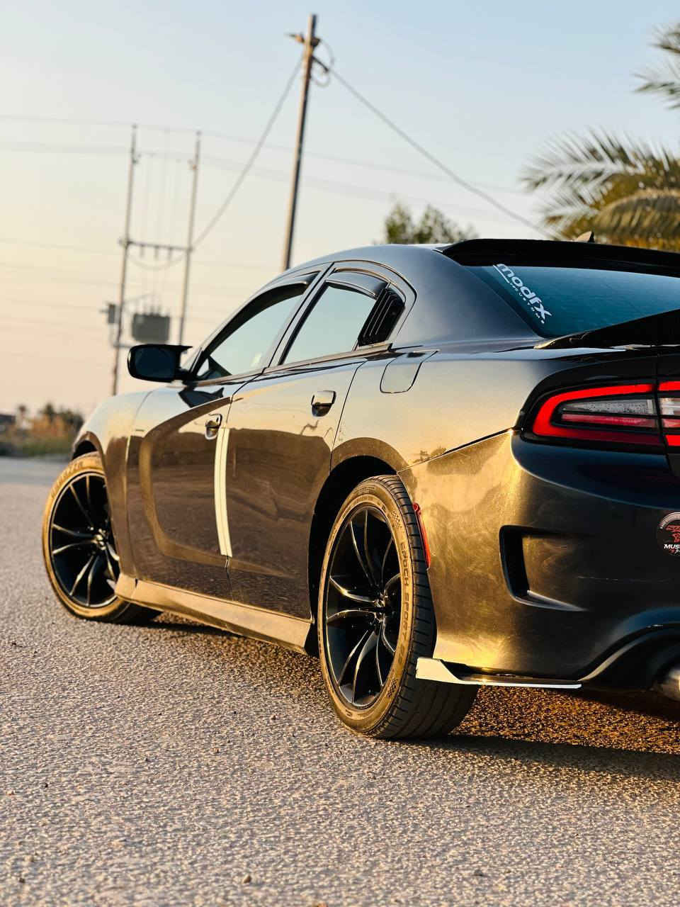 للبيع مستعجل على بيعتهة
جارجر ارتي معروفه موصفاتهة 
 موديل2016  مكينهV6 
3.6 سلندر وارد امريكي
 رقم دولي بغداد سيارة بسمي هزة جديدة تو ويل سيارة 
كشنات جلد حضن كهربائيّ  داخل احمر شاشه تدعم  كار بلي تحكم سرعه بنيد فتحه فافون
تشغيل عن بعد ماصدة ابيض منضونه زنون   
سقف روز رايز انارة بلئبواب
سيارة مكينه كير كفاله حداديه اماميه وخلفيه جديدة
 تبريد ثلج
 تخم تاير مصار شهر من شادة ويل حجم 20انج  
 حادثهة قطقتين  دواخل مابيهة 
سعر 165وبيهه مجال شراي عيوني الة
مكان سيارة بابل ***********
