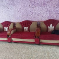 كنب • صالون