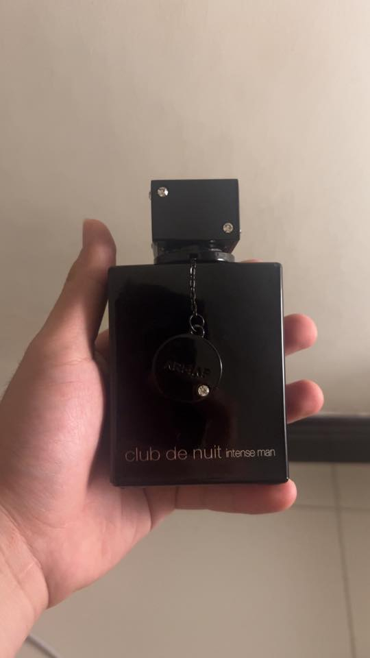 للبيع بديل كريد افنتوس معجبني خطة توة مفتوح من العلبة مستخدم 3 رشات فقط للبيع 33 الف بغداد حي الجهاد ***********
