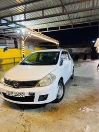 نيسان فيرسا  2008 للبيع بدون صبغ بدون ضربه بس بي شويه بارد شرط الفحص س...