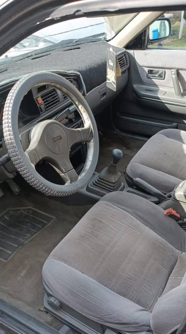 السلام عليكم   
 مازده كير عادي 
8 بخ مرغوب  حجم 20
موديل 1988 
سنويه جديده 2029  
كاربون بانزين  
جامات كهرباء  تدفية نار 🔥 
رقم دهوك شكل جديد 
سنوية باسمي تريد تحويل تريد وكالة 
بيها اثر نفخ وباقي شرط 
قطعة واحد  فقط جاملغ خلف  بيها بخ فقط بدون معجون  سيارة حلوة نضيفة احلة من صور 
السعر 35 بي مجال 
 ***********
