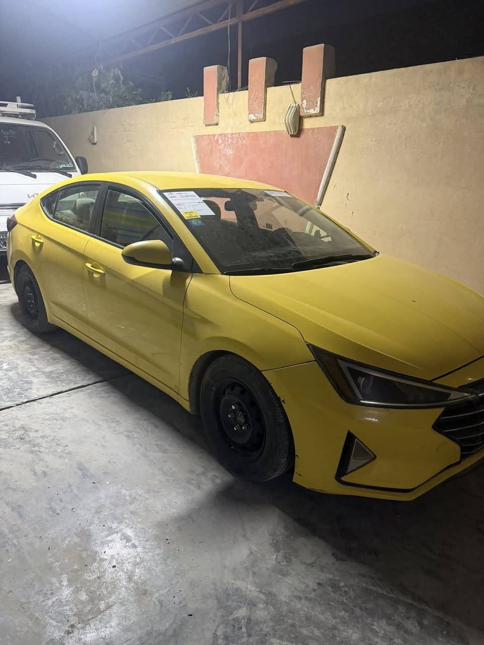 السلام عليكم الانتره موديل ٢٠١٩
بغداد وارد امريكي حادث جاملغ ونبيد البنيد امبدل  

مال بيت 

السعر ١٢٥ وبيهه مجال بسيط غير متواجد ع فيس 

***********
