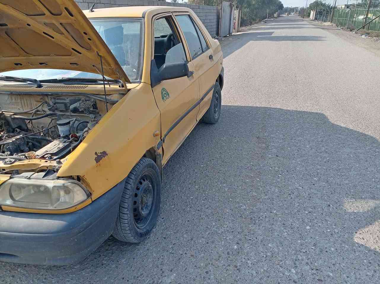 سلام عليكم سايبه موديل 15 سياره مكينه وكير خير من ألله تبريد شغال سياره كله موضح بل فديوه تخم تاير عنوان بغداد  رأسه مال العبيدي شارع عشرين سعر 32بيه مجال مامتواجد على الفيس ***********
