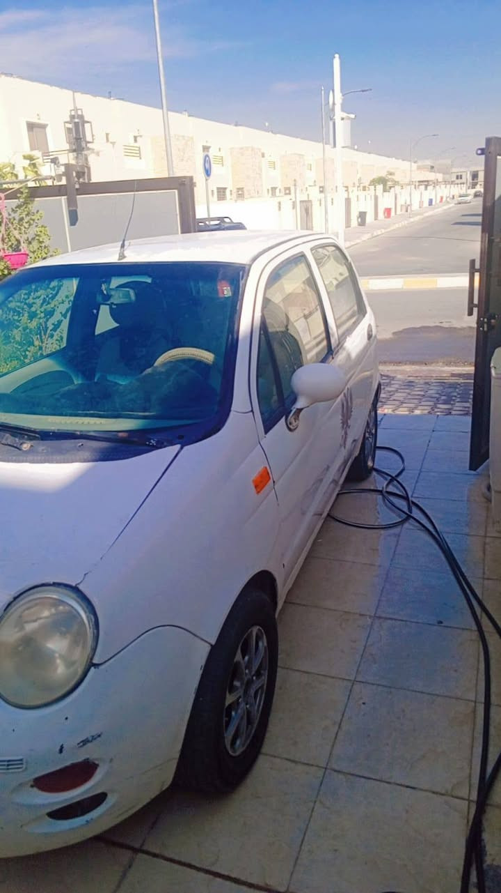 كيوكيو موديل 2012
رقم بغداد الماني مشروع وطني
الشرعي موجود تريد تحويل او وكالة 
غرامة ورقتين تنزل من السعر
السعر 24 بيها مجال
للتواصل واتساب ***********
