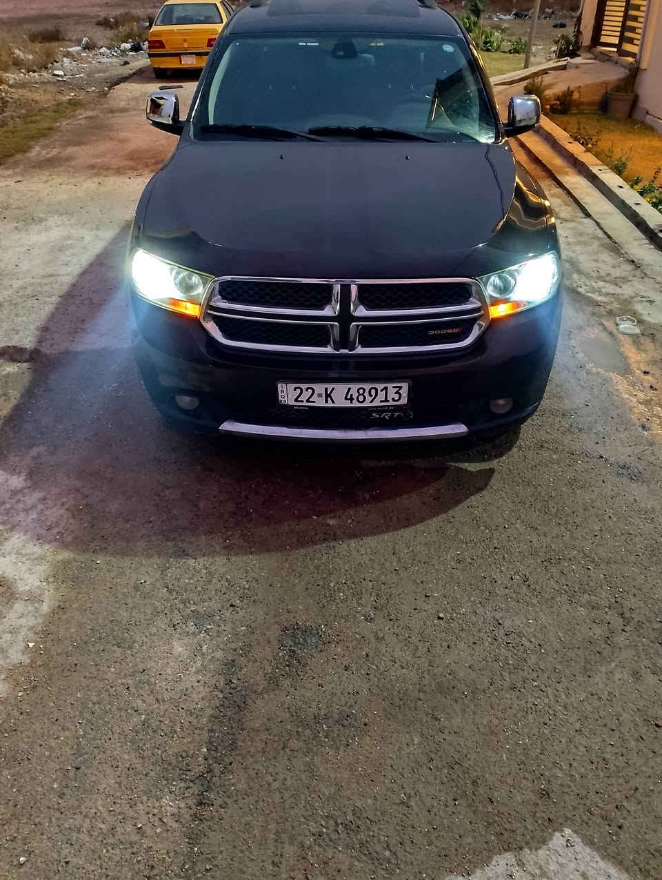 السلام عليكم
للمراوس
دورنكو 2012 ارتي خليجي فول مواصفات 
عليه منظومه غاز ايطالي انسه صرف والادوانز
سياره بيه مكينه جديدة 
رقم اربيل دولي تحويل مباشر 
سياره بدووون ايرباك 
صار بيه شخط بابتين صفحه صدر 
نصبغن وشويه من جاملغ خلفي 
وخشم بنيد نصبغ بدون تبديل 
قطعتين ونص صبغ يعني 
بدون دواخل لغود شواصي مكفولات
فتحه 
بصمه
تشغيل عن بعد 
شاشه جبيره وكامره خلفيه وحساسات خلفيه 
7 راكب 
كشنات الاماميه كهرباء وخزن ميموري
مري قلاب ع بك 
جنطه كهرباء 
اطفاء ذاتي 
تجاوي خلفيه كهرباء 
وباقي مواصفات معروفه 
عليه منظومه زنون عالي ناصي 
كير ومكينه مكفولات 
صدر امامي خلفي جديد مبدله 
ويل 20 وتخم تاير جديد 
سياره جاهزه مابيه مصرف 
مكانه بغداد تقاطع درويش 
***********
السعر 158 وبيها مجال بسيط
