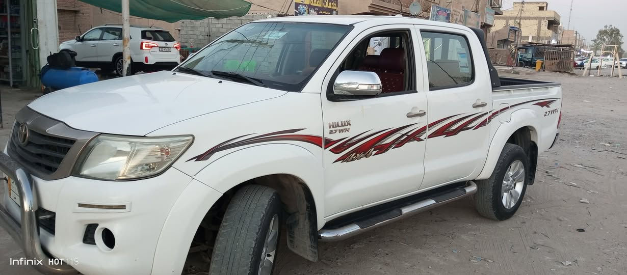 السلام عليكم بيك اب تويوتا موديل 2014 جديده اي نقص ماكو  كير محرك جديد مقفوله عده صبغ موضح لكم بالمقطع الفيديو على قد اربع اصابع فقط مال بيت استخدام شخصي عنوان بغداد السعر 220 بيها مجال للاستفسار ***********
