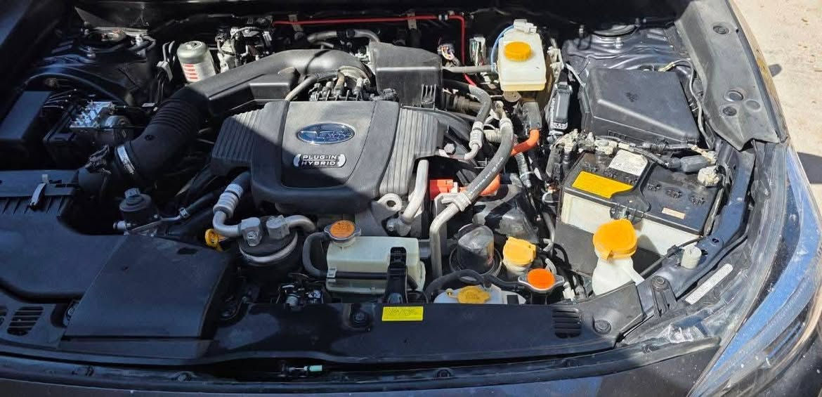 سوبارو كروس تريك ٢٠٢٣
هايبرد بلكن ان 
حادث موضح بالصور 
بدون ايرباك 
بصمة 
كشنات جلد 
تدفئة كشنات 
خروج عن المسار
رادار 
مثبت سرعة
وبعد هواي موصفات
وياهة شاحنة اصلية
سعرها ١٤٠ وبيها مجال 
***********
