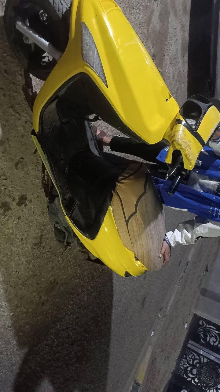 للبيع السعر 250وبيها مجال  العنوان  ناحيه العدل  ما متواجد على الفيس***********
