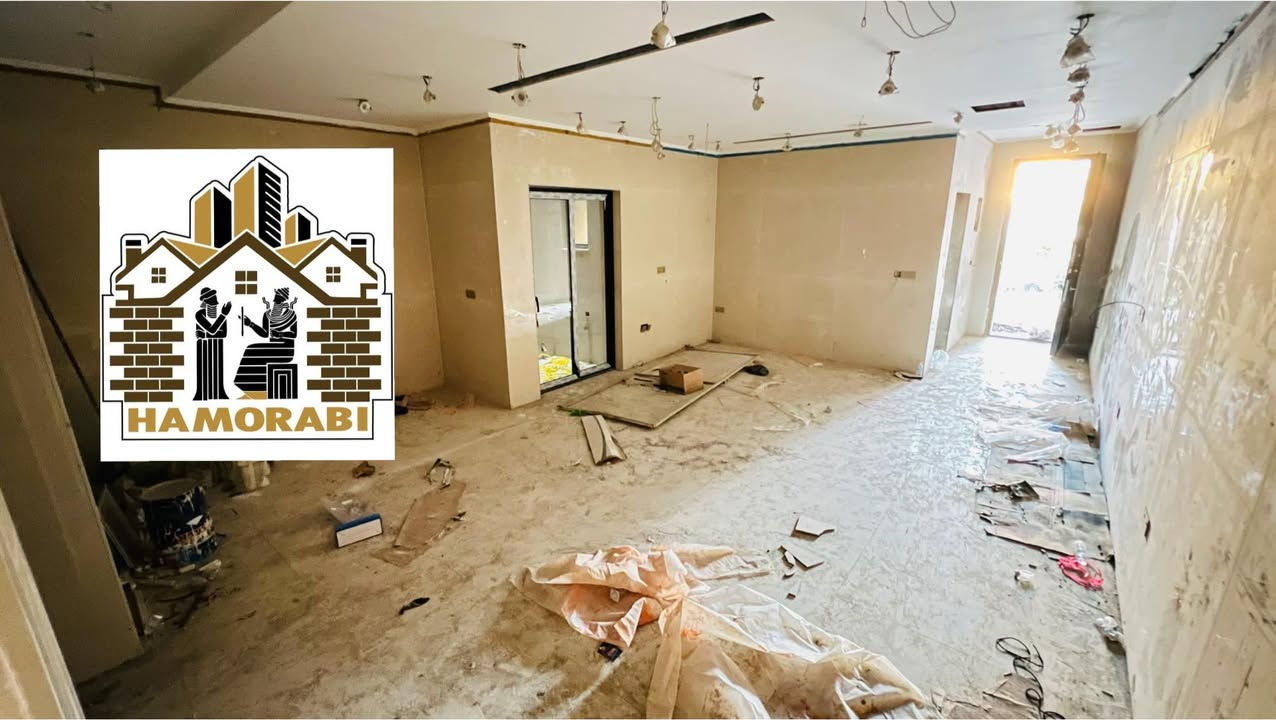 حصرياً لدى شركة عصر حمورابي العقارية 🚨

📍 الموقع : الجادرية –  المربع الرئـــاسي

🏡 دار سكني حديث (زيرو) بتصميم معماري فاخر وتشطيبات سوبر ديلوكس
مناسب للسكن الراقي أو للاستثمار طويل الأمد.

🔹 المساحة : 154 متر
🔹 الواجهة : 7 متر
🔹 عدد الطوابق : 4 طوابق
🔹 يحتوي على مصعد داخلي يخدم جميع الطوابق
🔹 بناء حديث جداً باستخدام أجود مواد البناء والتصنيع
🔹 تصميم داخلي أنيق وعصري مع استغلال ممتاز للمساحات
🔹 تشطيبات فاخرة وديكورات حديثة
🔹 إنارة طبيعية ممتازة وتهوية مثالية
🔹 موقع سكني مميز وآمن

للمزيد من المعلومات أو الحجز والمعاينة يرجى الاتصال على:

(حسن ابو يمان )
📱 ***********

🏢 شركة عصر حمورابي العقارية
📍 الكرادة – شارع العطار – بناية عصر حمورابي
✔️ شركة مجازة رسمياً
✔️ نستقبل كافة العروض العقارية (بيع – شراء – إيجار – إدارة أملاك)
