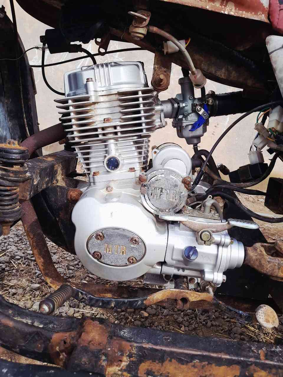 سلام عليكم ستوته لبيع ام تيار ادوات مديل 14ستوته خير من الله مكينه وكير ما مفتوحات ضفيره وباتري وتواير  جدد عنوان فهود تقاطع سيد سعر خاص رقم ***********
