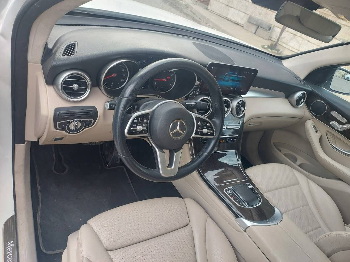 مرسيدس بنز ٢٠٢٢
GLC300
فول مواصفات
وارد امريكي
ماشي ١٩ الف
بها قطعتين صبغ بدون دواخل
مرقم سليمانية باسمي
سعر 290
*********** واتسەپ
*********** السليمانية, العراق
