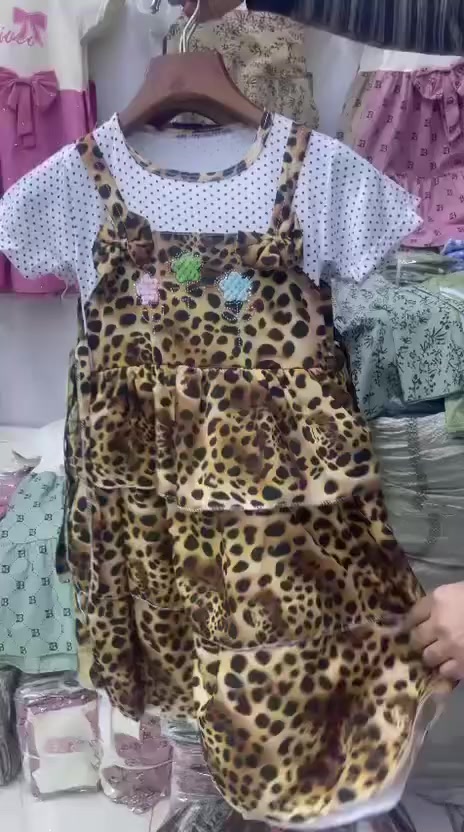 فستان بناتي جمله
الدرزن 42
والتوصيل 6


**إذا كنت صاحب هذا الإعلان وتريد حذفه لأي سبب، رجاءا أرسل رسالة إلى الدعم الفني**