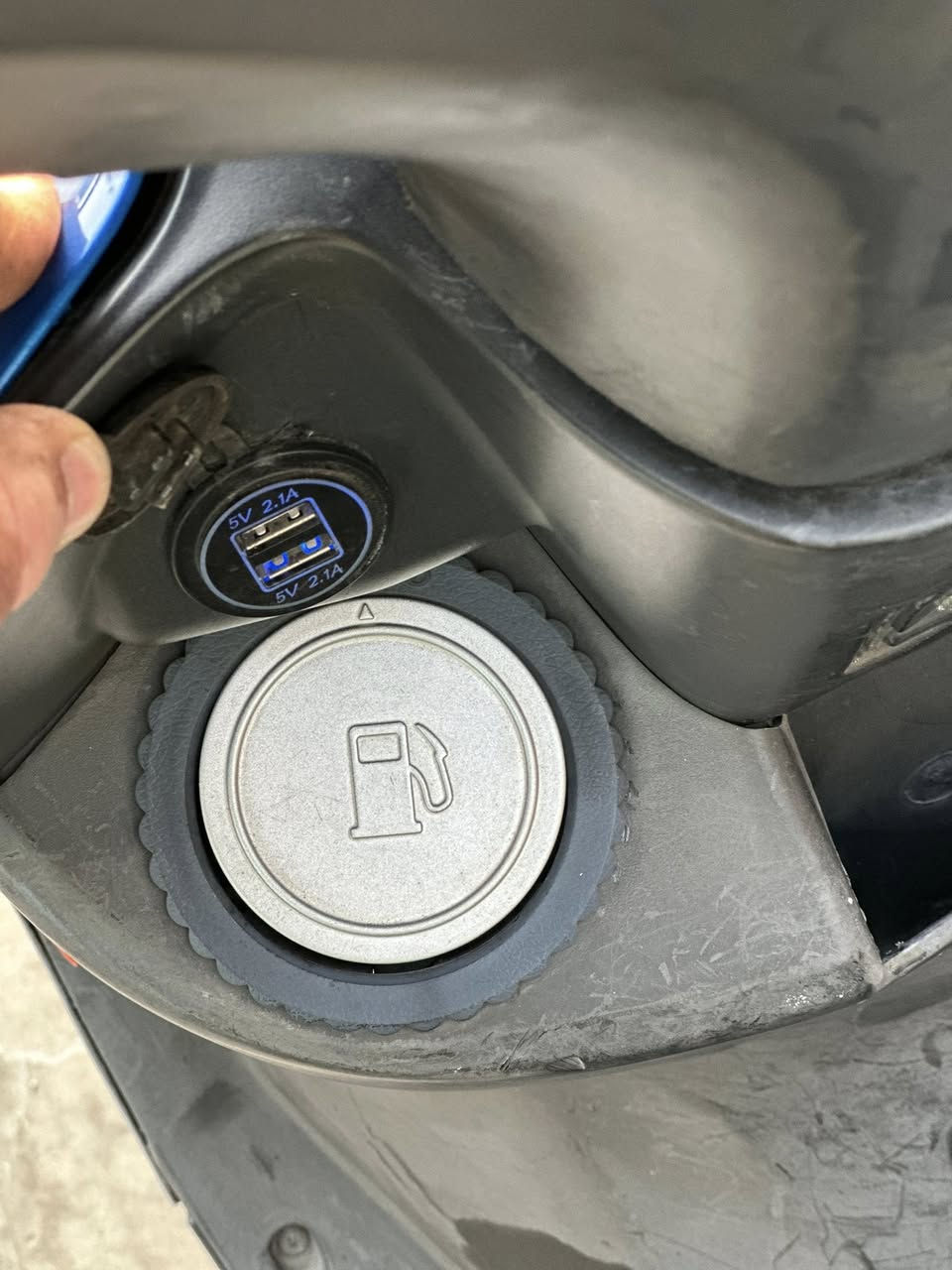 البيع في تو مديل 2016  كفاله عامه توه  طالعه من المعرض رمبه. دراجه احله من الصوره السعر او استفسار  ***********
