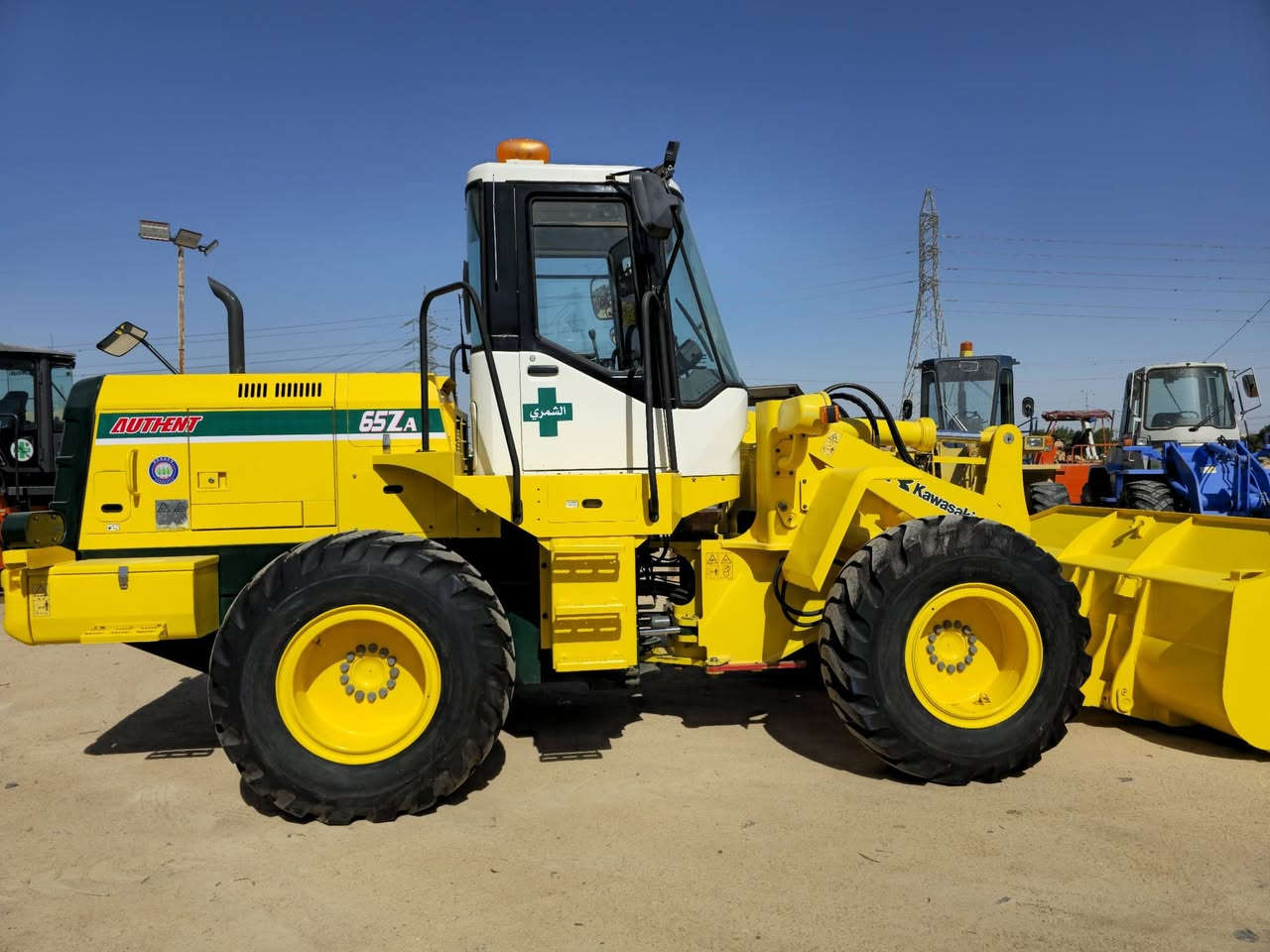 اللهم صل على محمد وآل محمد 
يتوفر داخل {معرض الشمري}  
كاوسكي حجم 65 ZA دور
دخول جديد للعراق 🇮🇶
وارد اليابان 🇯🇵
محرك ازوزه 6 سلندر 
تبريد بلادي 
مشتغل 3000 
تخم تاير الشركه
نظافه واضحه واحلى من الصور بعد
العنوان النجف الاشرف مدينة المعارض الجديده 
***********   ***********
