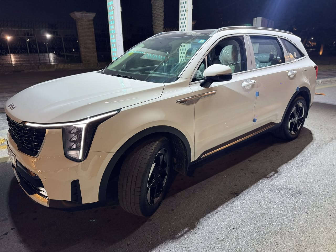 السلام عليكم
سورنتوا خليجي 

موديل 2024

مكفولة 

ضمان شركة الدوليه 

6 سلندر

كير ماوس

كشنات كهرباء

شاشة متصل 

كامرة 

ابل كار بلي 

بانوراما

ويل 19

٧ راكب

جنطة كهرباء

تشغيل عن بعد

بردات أبواب خلفية

ماشيا 12 الف

مكفولة كفالة عامة

رقم بغداد بأسمي 

السعر 325$

للاستفسار 
***********
مكاني بغداد
