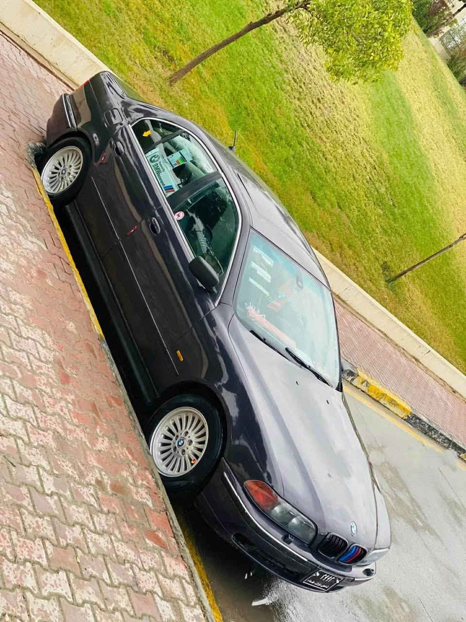 BMW(SAQAR)528i1996
فول فول مواسەفات 
سڵاید 
٧ ئێرباک
هەتا بڵێی سەیارەیەکی جوان و پاکە
٤ تەیەو ویلی لۆکی لە ژێرە 
هایدرۆلیکی تازە گۆڕاوە 
ماڵی دۆستە 
ئەوەلیاتە موسو بڕاوە و محەوەر بەشەرت 
گۆڕینەوەش ئەکەم لەسەر دڵ گرتن 
ئەگەر موشتەری نیی سەری من و خۆتیش مەیەشێنە 
*********** شمشمل, السليمانية

