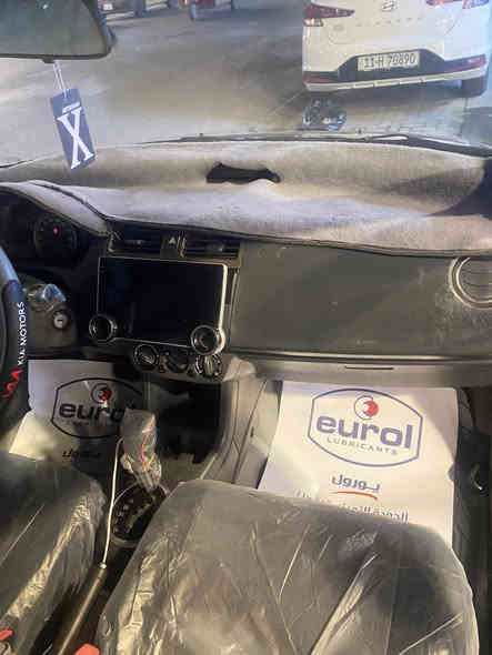 سازوكي سويفت 2006وارد خليجي مكفوله من ضربه مصبوغه حزام للجماليه خليجي السياره كير مكينه خير من الله. حداديه جديده السعر 55 الاستفسار ***********
