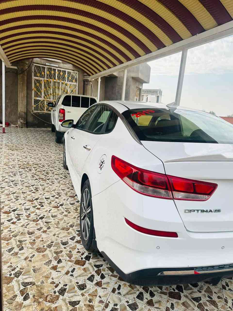 سلام عليكم اقساط اقساط
للبيع كيا اوبتما 2019 

حره بغداد بسمي 

أمريكي ضرر بنيد وبارد بلجاملغ الأمامي فقط 

الموصفات 

محرك ٢٤٠٠ 

شاشه كبيره 

كأمره دواره 

اشاره بلمري 

لد امامي 

حساس خلفي 

مانع انزلاق 

توقف ذاتي 

راداد 

فول تحكم استيرن 

ويل 17 كروم

شباب السياره جديده جدا كير محرك صدر كل جديد تخم تاير جديد  اخوان ابيع قسط الشراي يتصل 

ملاحظه تنباع سياره فقط داخل محافظة بابل الخاص مغلق ما متواجد عله نت الشراي يتصل 

رقمي ***********
