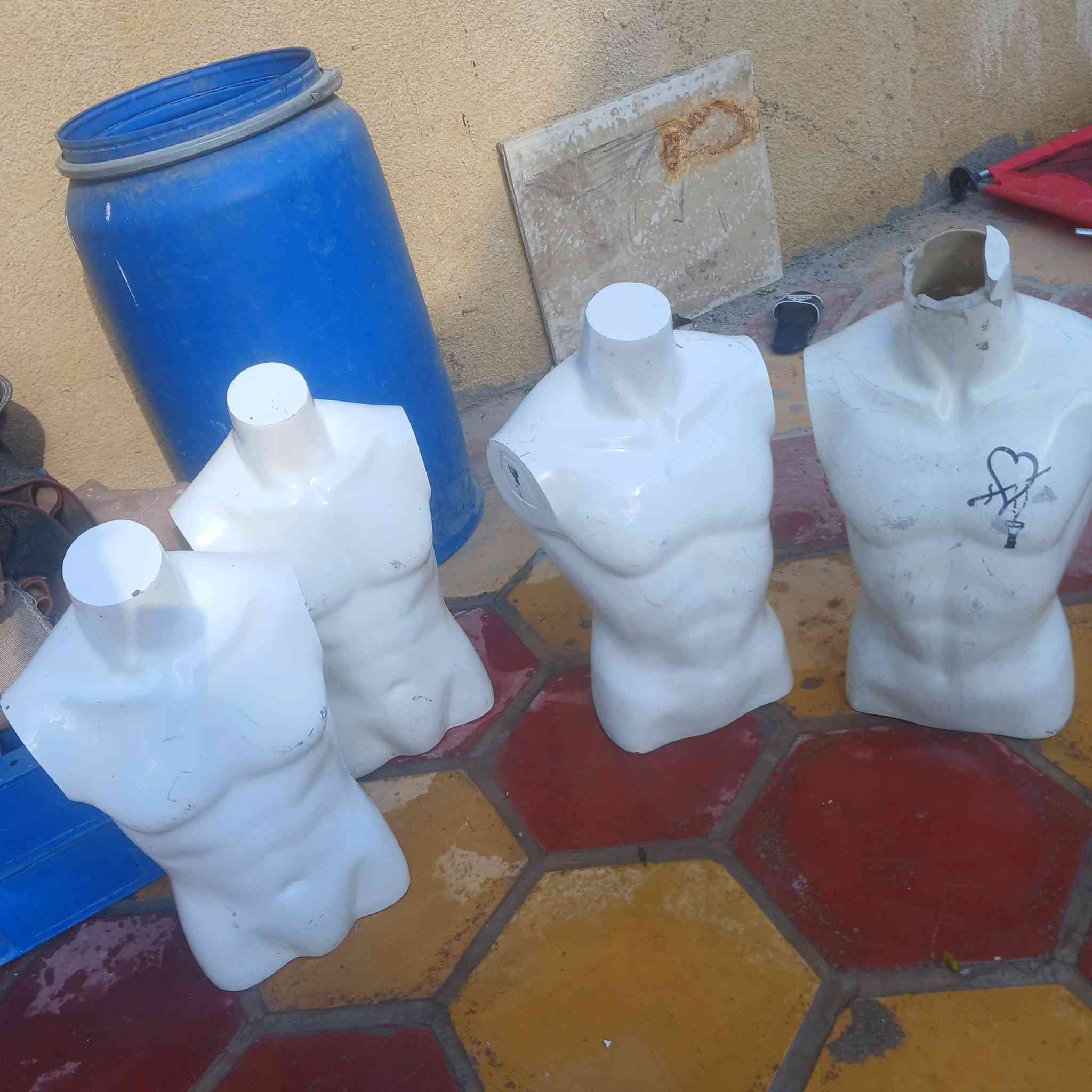 ب ٥٠ المكان بغداد المعامل ***********
