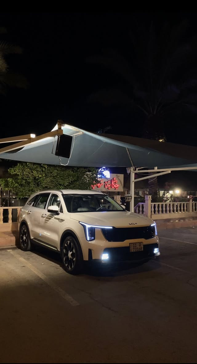 السلام عليكم . سورنتو 2025 مكفوله كفاله عامه (6v) ويل 20 ومواصفاته المعروفه ماشيه 25 الف للاستفسار (***********) مكاني السماوه السعر 325 وبيه مجال بسيط
