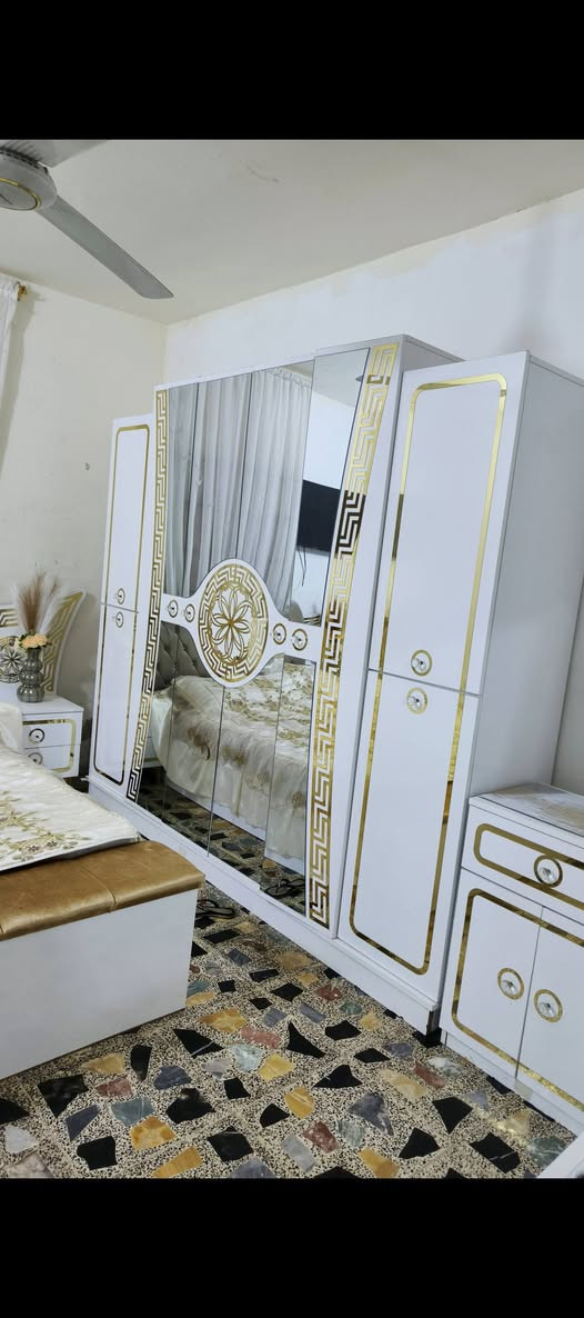 غرفه تركيا جديده ٩ قطع بدون اي ضرر ٥٢٥  قفلها بدون عمله البلديات ***********
