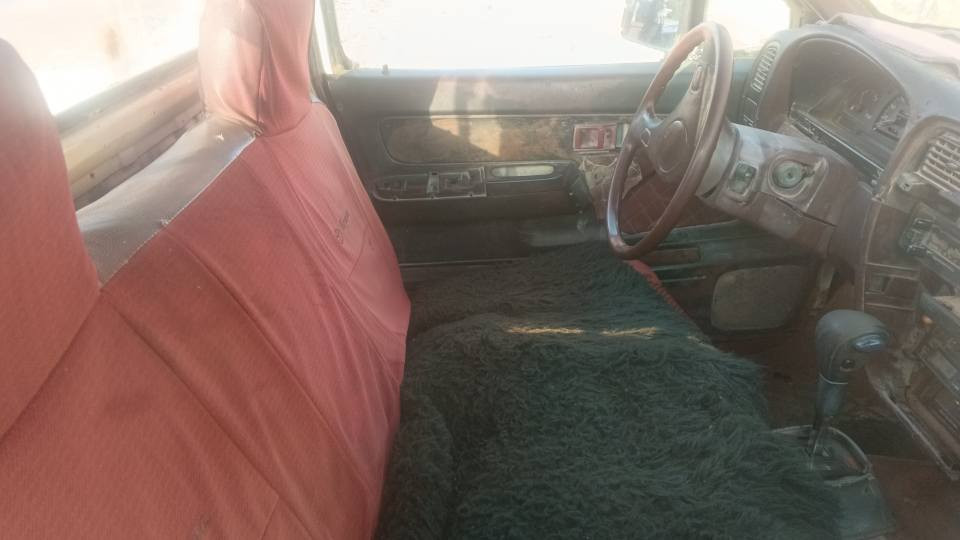 اسلام عليكم سياره للبيع نيسان المستحيه جاهزه كير ومكينه ونجي رقم ذي قار مشروع وطني البيع مستعجل 30 وبيه مجال حك الجيه انه مكلف بل نشر الستفسار رقم ***********
