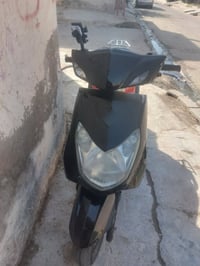 دراجه سكنز فحل سعر 450 وبيها مجال رقم 07749026003