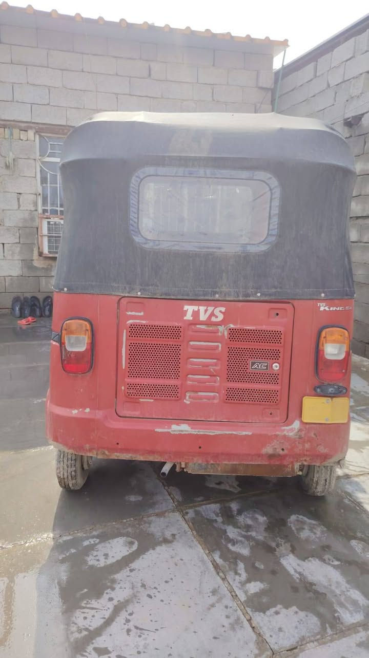 تكتك ٢٠١٨ اوراق كامله السعر ٣مليون بيهه مجال _الهاتف _***********
