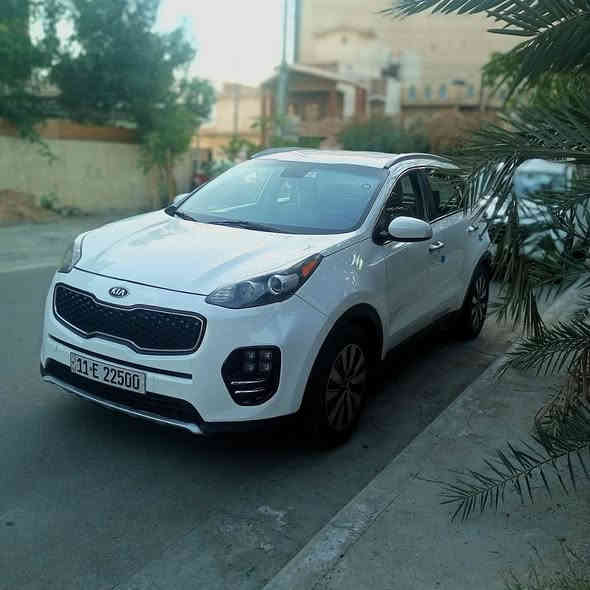 كيا سبورتج موديل 17 امريكي اخت لكلين بدون ايرباك بيد مبخوخ بدون فتح محرك 2400 سونر موضح  وصور حادث تبريد ضعيف جاهزه. بااسمي السعر 155 سيديه *********** ممتواجد نت تفاصيل كامله اتصال ع رقم
