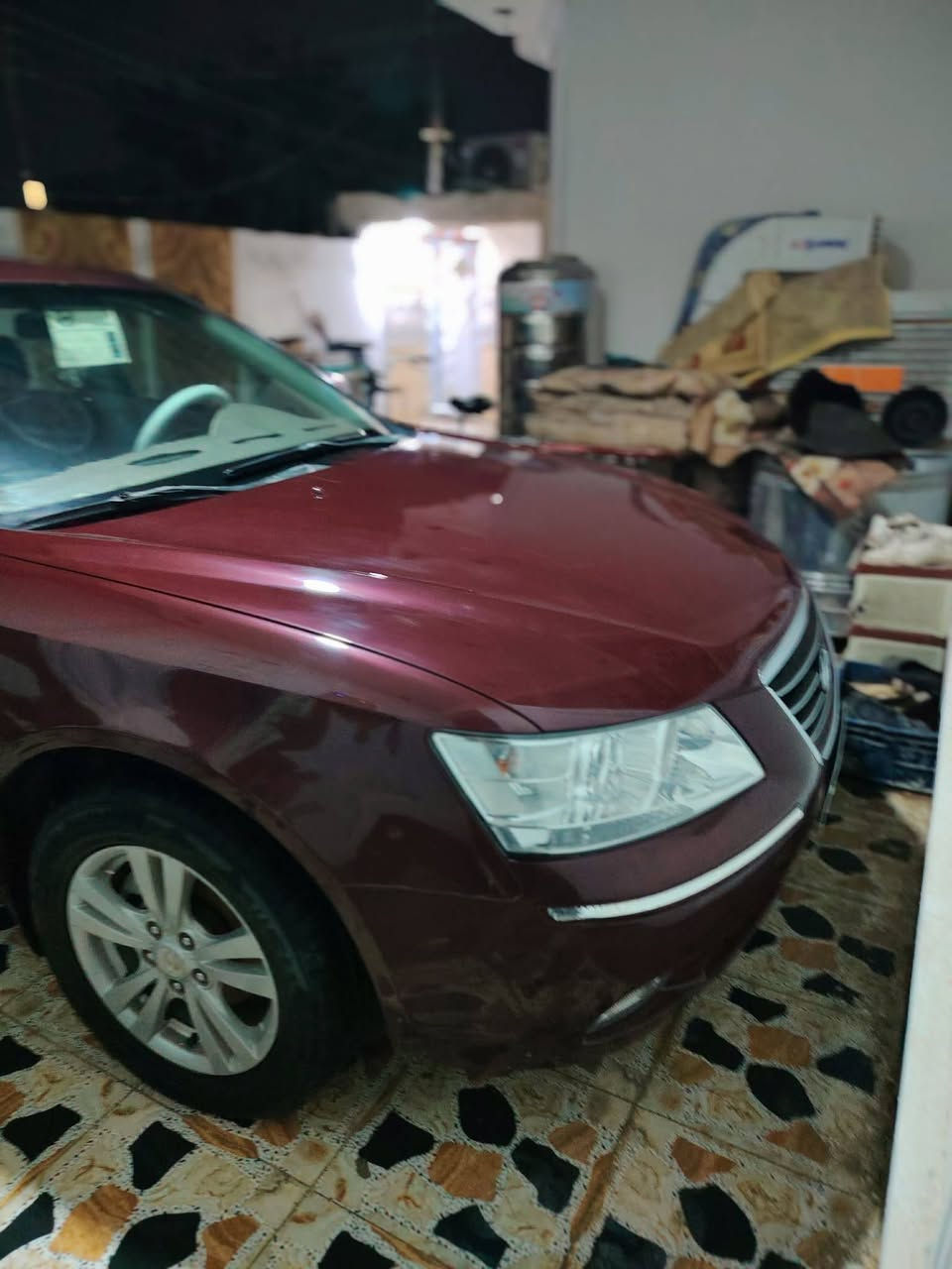 سلام عليكم سوناتا للبيع موديل 2009 مكينه 2400 دوش وارده أمريكي جاملغ خلفي بدون دواخل مصبوغه حزام أثر جراد تخم تاير جديد صدر جديد تبريد ثلج سياره فتحه فول موصفات رقم بغداد مشروع وطني مكان السياره ابو غريب لشهداء لسعر 100 وبيه مجال لهاتف *********** ***********
