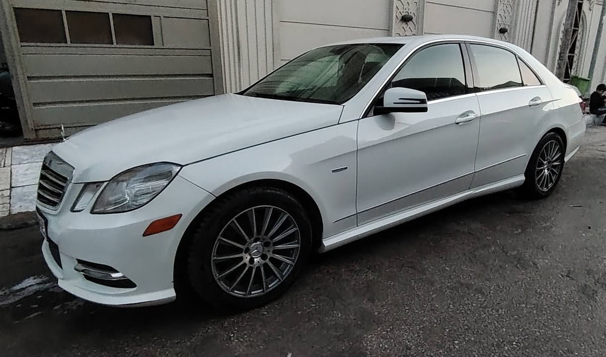 مرسيدس E350 موديل2012
فول مواصفات صبغ جاملغ خلفي سعرها ١٨٥ بيع او مراوس بأحدث ***********
