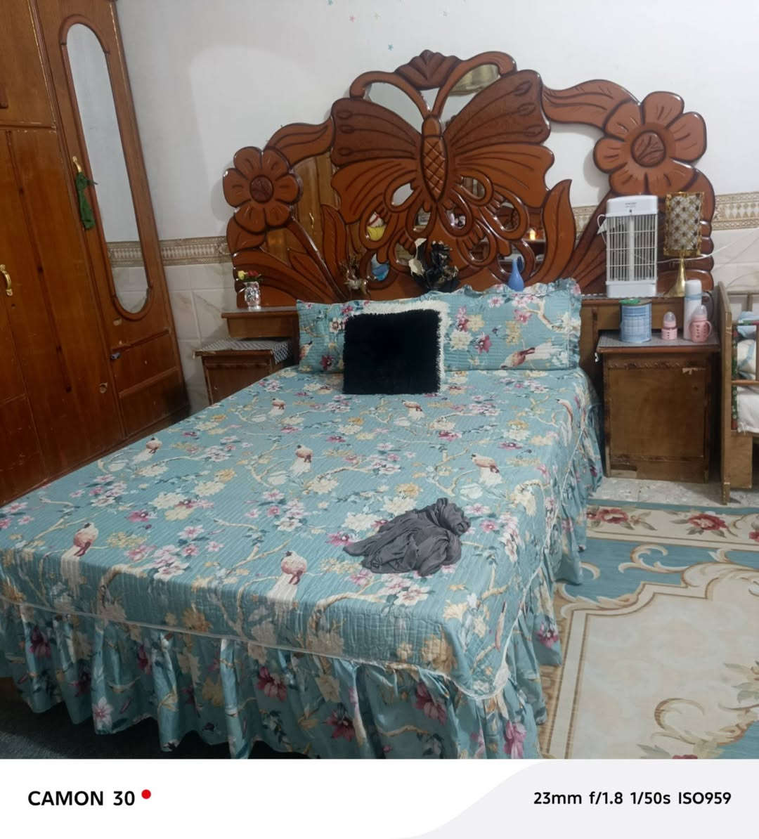 للبيع غرفة خشب صاج عراقي
السعر  ٣٥٠  وبيها مجال بسيط 
العنوان بغداد الشعلة


**إذا كنت صاحب هذا الإعلان وتريد حذفه لأي سبب، رجاءا أرسل رسالة إلى الدعم الفني**