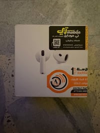 السلام Apple AirPods 4 اصليه اخذتها من تي  موبايل  جديده غير مستخدمه م...