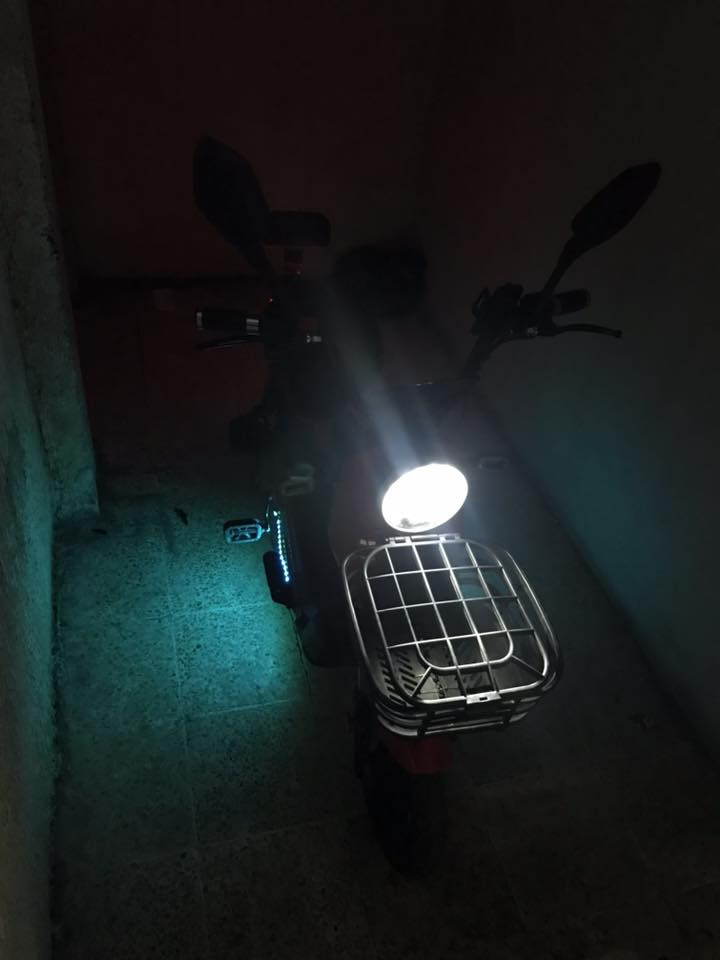 ‏ما طور شحن ‏للبيع سعر 350 ‏ما   طور نظيف￼ ‏ ‏ماشي￼ ‏شهر ونص ‏ ً.  نظيف￼￼￼￼￼￼ ماطور👈🏽 ‭0773 420 4002‬📞
