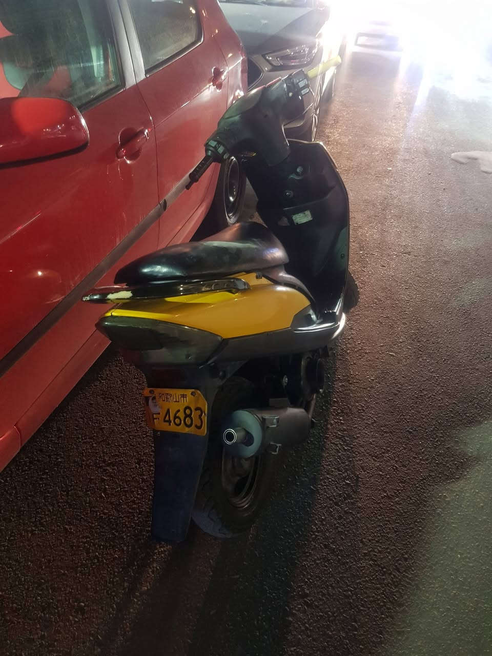 دراجه ماكس عدله بلادي مجفته  جديد دراجه خير من الله نقصه  ترشه ويدا  بريك  امامي  وستاند  وسطي الكصه  مالته  مجوده هيه ول مازده  دراجه بس هندر شغال السلف بس مكانه طاك  بي برغي مكاني كراده خارج  *********** السعر ٣٩٠ وبي  مجال
