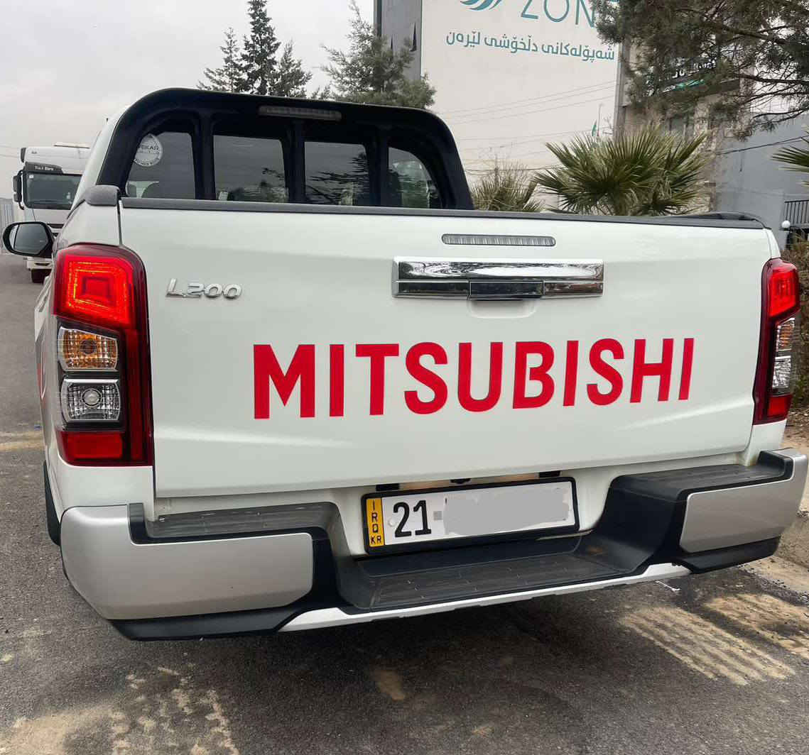 میسیوبوشی L200 2023 تاک ئەکسل
سفری شەریکەی نوێکار
تەختە 56000 Km ڕۆشووە 
بێ بۆیاخ بێ سارد هیچی نیە
بەجوانی و پاکی ماوەتەوە 
سەنەوی و ژینگەی نوێیە 

سعر : لە کۆمێنت داوای بکە ڕاستەوخۆ بۆت دێت 🤖 

گێڕ و مەکیەنەی بەشەرت 
هیچ کێشەیەکی تێدانیە 

ژمارەی خاوەنەکەی 
***********
