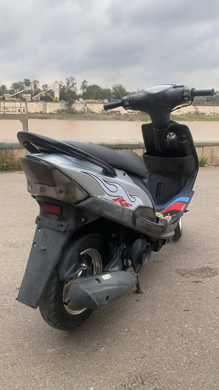 السلام عليكم ماكس عدله بلاديه دراجه تخبل بيها يدات ncy فيروزي وبيها وياله نجمه دراجه نضيفه بمعنى الكلمه الاستفسار خاص او اتصل ***********
