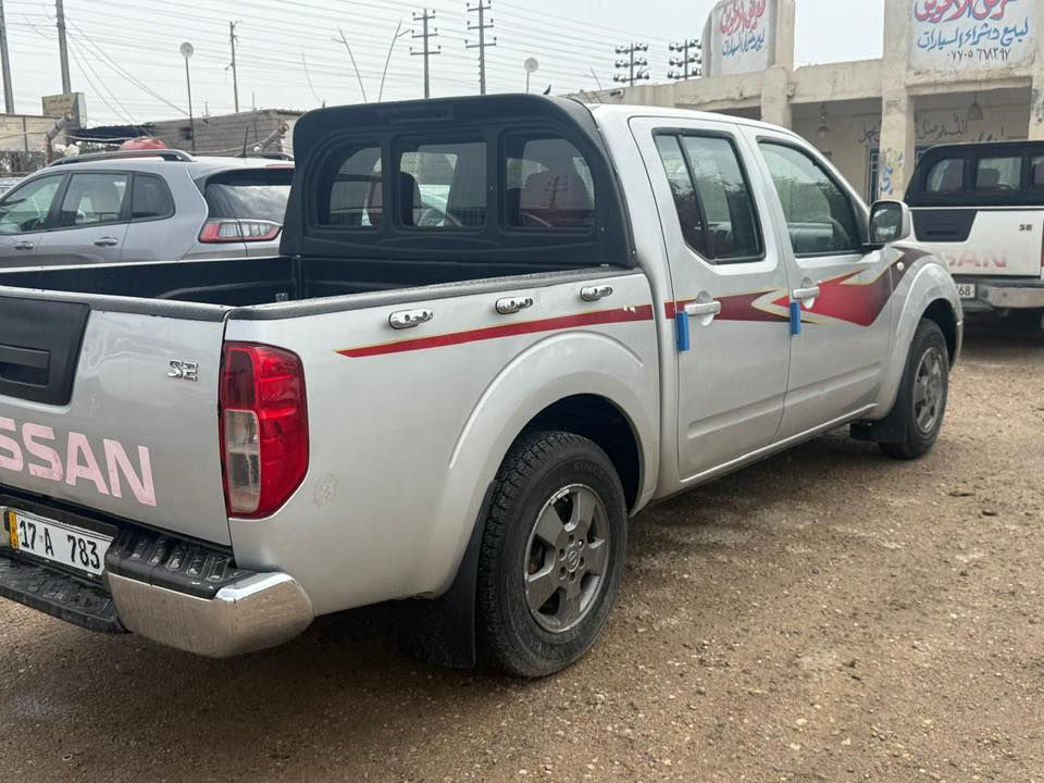 سلام عليكم نيفاره 2012 سنويه ل 30 رقم دولي سعر 99بي مجال كير اوتماتيك رقم مميز 783 حداده طوبه  كلهه جديده كهربائيات كلهى شغال  تبريد شغال تدفئ  ترايك وين ما يعجبك اطلع رقم الهاتف ***********مكان البصره القرنه بني منصور
