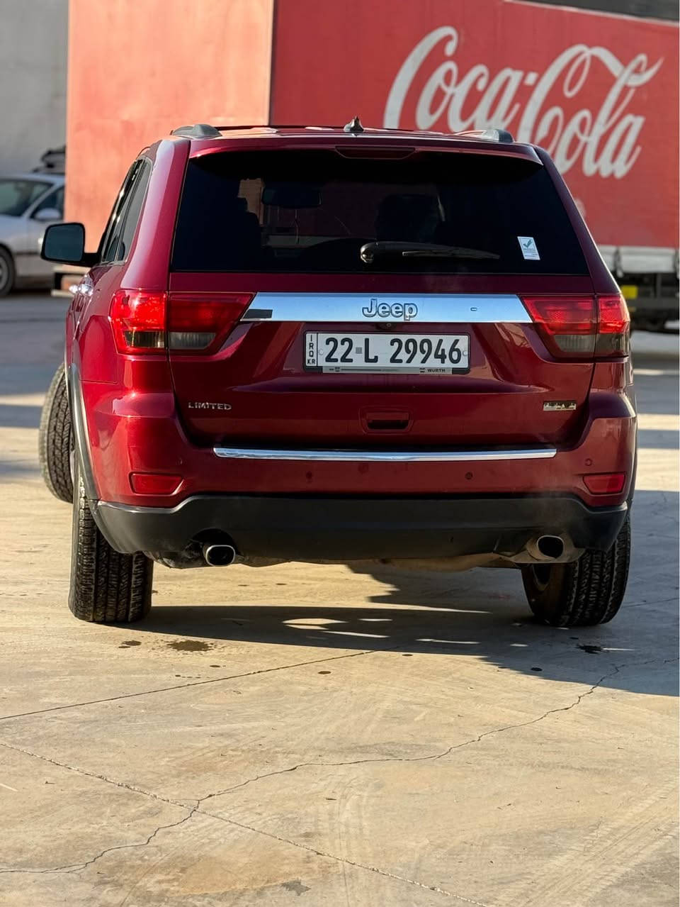 جيب لاريدو ٢٠١٢ السعر ١٨٢
فول مواصفات بانوراما
مري قلاب ع بك دمام بلصندوق
٣بصمات
كشنات جلد وخزن وهيتر
محرك مامفتوح 
بيها بوند كلير فقط
السياره وضع شركه جديده
طخم تايرات جديد هزه وفحص وسنويه جديد
مكاني حي التاميم
***********
*********** موصل, نينوى
