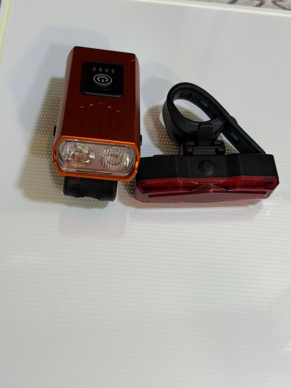 متوفر للبيع
المنيوم بالكامل 
بطاريه 1500mah
السعر ٢٠ الف مع توصيل


**إذا كنت صاحب هذا الإعلان وتريد حذفه لأي سبب، رجاءا أرسل رسالة إلى الدعم الفني**