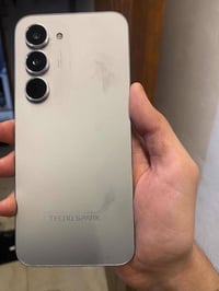 تكنو سبارك ٤٠ برو • نظيف • ضهر عليه طبعات